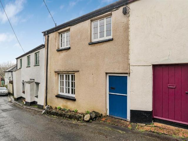 House for sale in Weir Quay, Devon