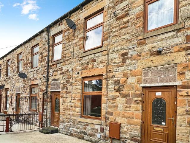 House for sale in Batley, West Yorkshire