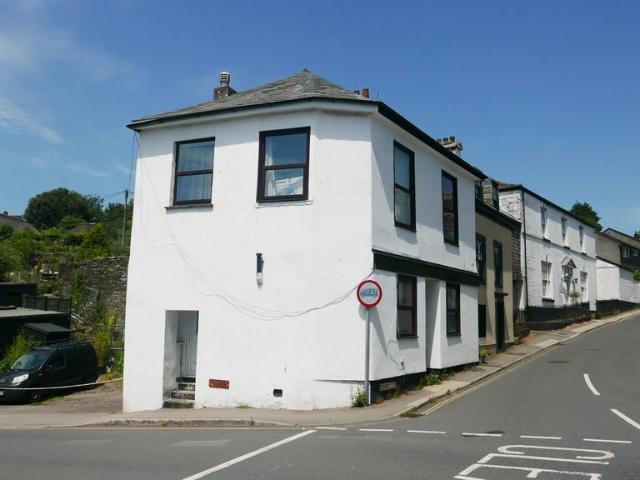 House for sale in Lamellion, Cornwall