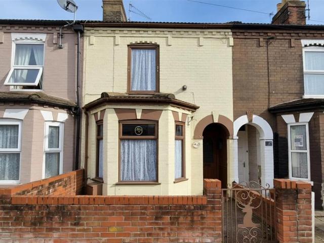 House for sale in Stokesby, Norfolk