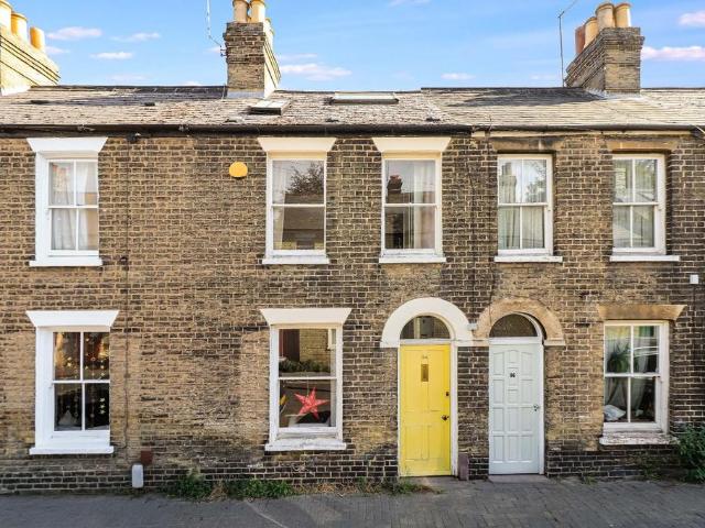 House for sale in Petersfield, Cambridge