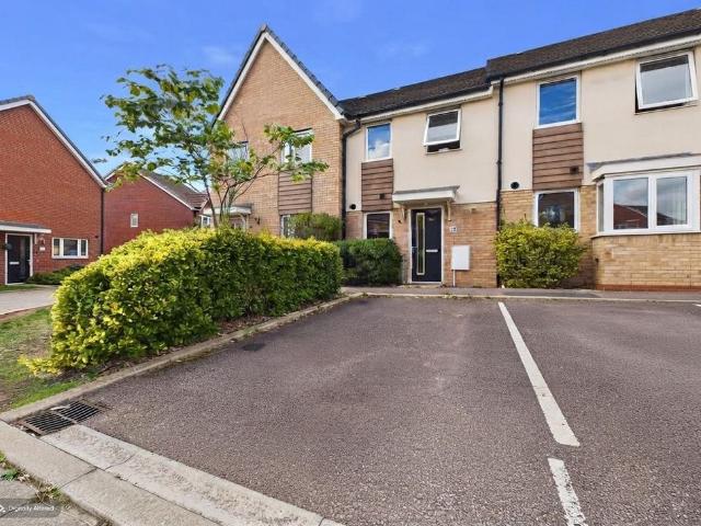 House for sale in Hampton Vale, Peterborough