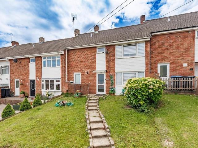 House for sale in Ivy Chimneys, Epping