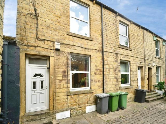 House for sale in Kirkstall, West Yorkshire