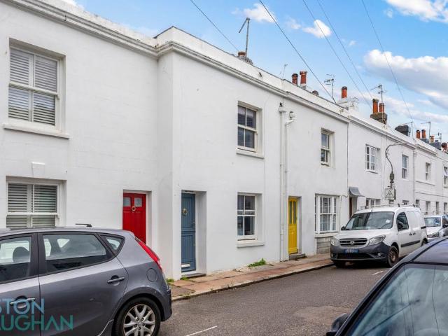 House for sale in Kemptown, Brighton & Hove