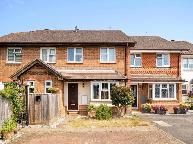 House for sale in Row Town, Surrey