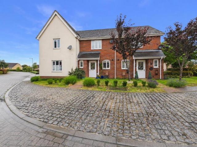 House for sale in Chelmondiston, Suffolk
