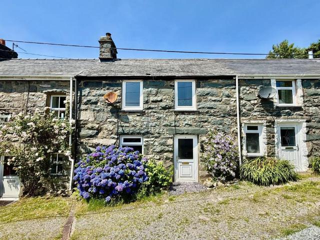 House for sale in Trawsfynydd