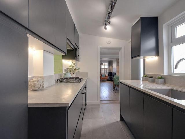 House for sale in Watford Heath, Watford