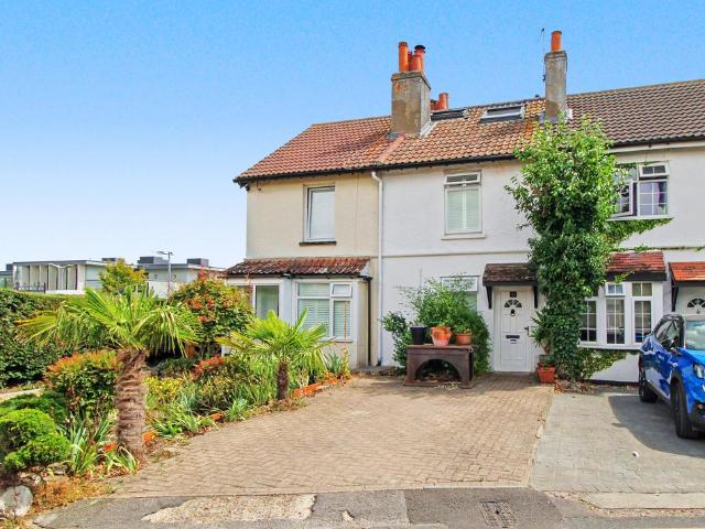 House for sale in Hersham, Elmbridge