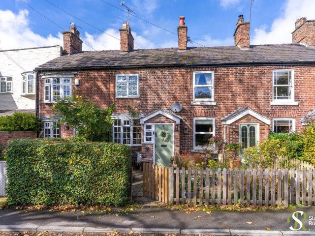 House for sale in Peover Heath, Snelson
