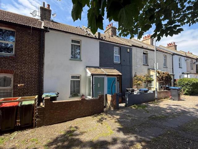 House for sale in West Dumpton, Acol