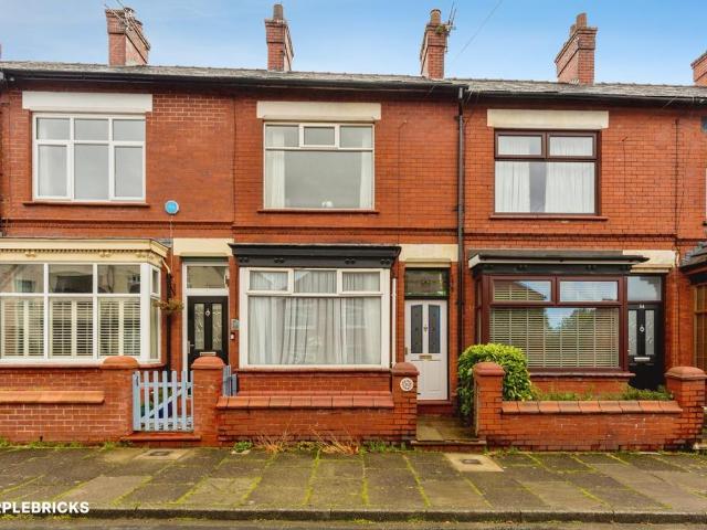 House for sale in Ashton-under-Lyne, Tameside