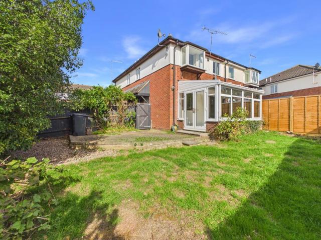 House for sale in Long Buckby, West Northamptonshire
