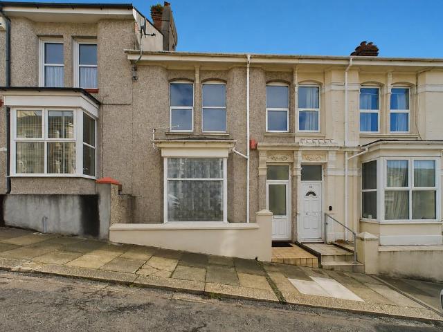 House for sale in Lipson, Mount Wise