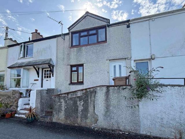 House for sale in Y Felinheli, Wales