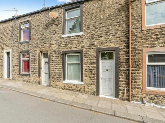 House for sale in Higherford, Lancashire