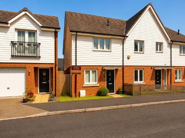 House for sale in Fox Hill, Perryfields