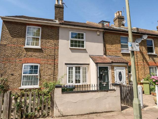 House for sale in Widmore, Greater London