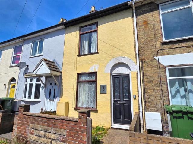 House for sale in Stokesby, Norfolk