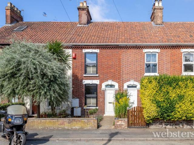 House for sale in Heigham Grove, East Bank