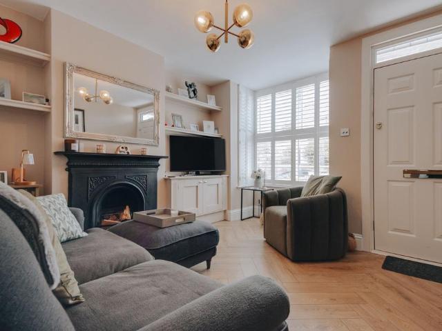 House for sale in Watford Heath, North Watford