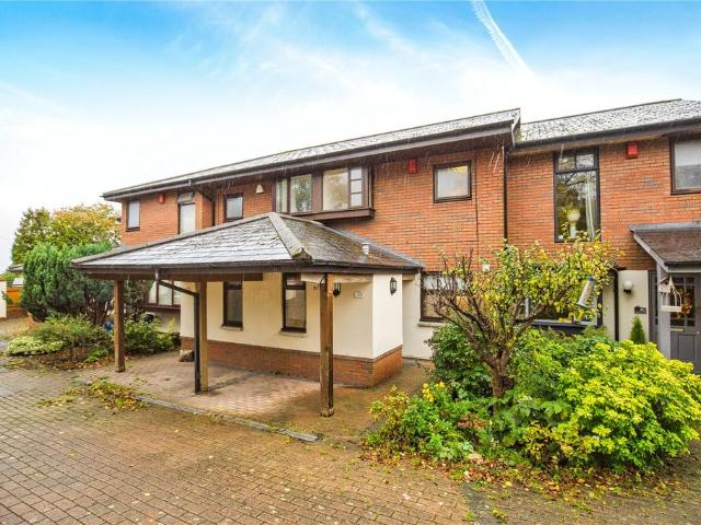 House for sale in Penylan, Falcon Lodge