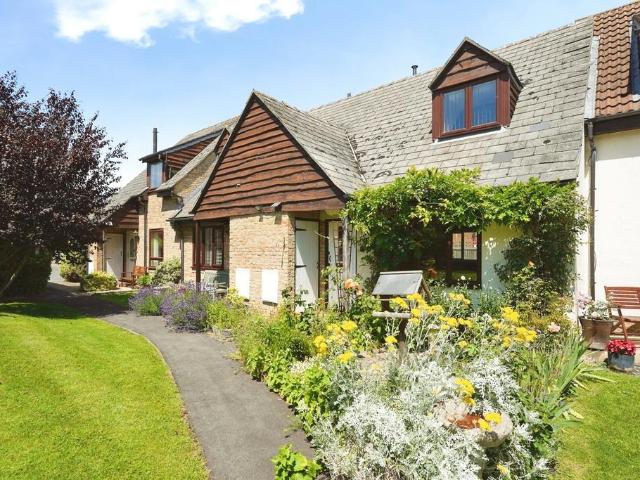 House for sale in Gloucester, Gloucestershire