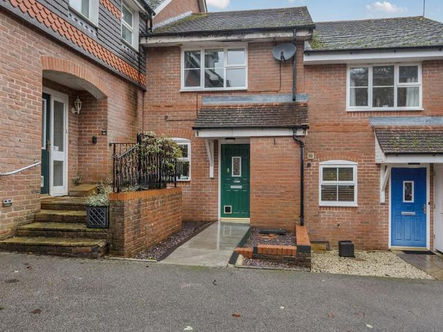 House for sale in Storrington and Sullington, Horsham