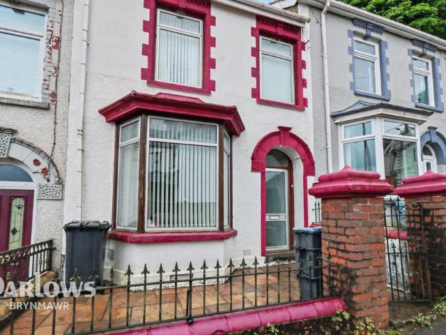 House for sale in Sirhowy, Wales