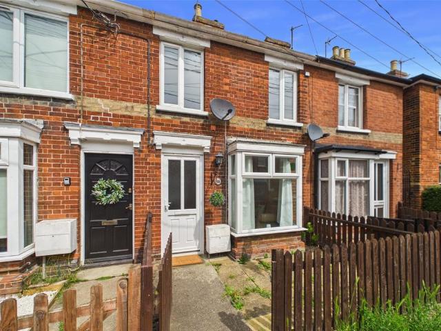 House for sale in Chelmondiston, Suffolk