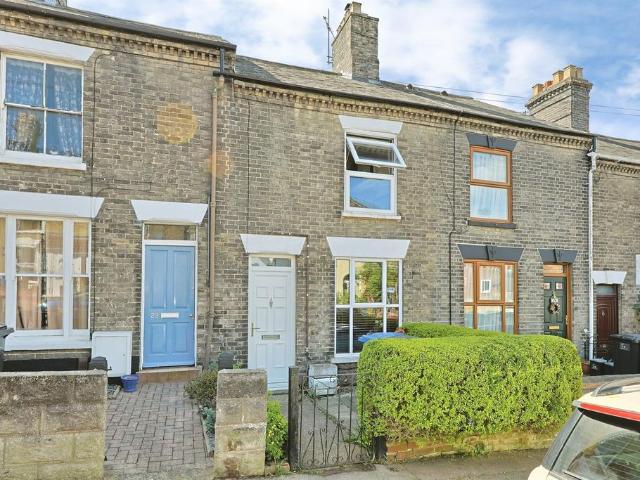 House for sale in New Catton, East Bank