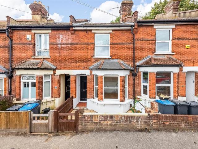 House for sale in London Borough of Croydon, Kenley