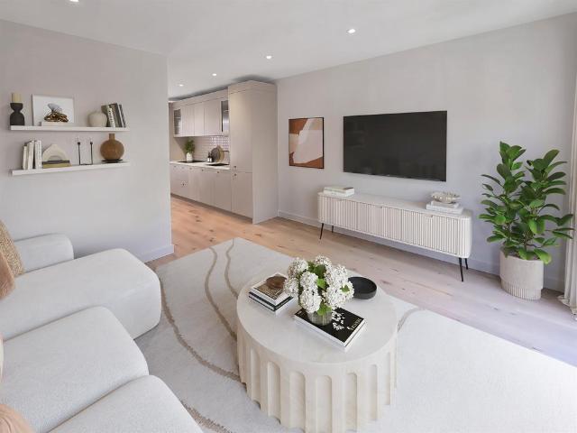 House for sale in Muswell Hill, Greater London