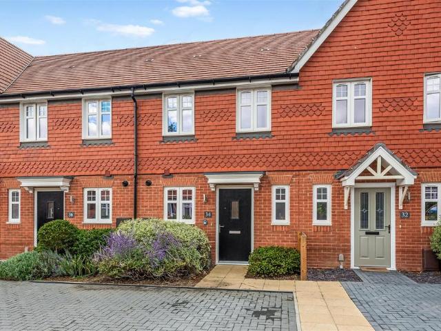 House for sale in Chichester, Littlecote