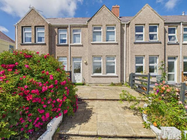 House for sale in Milford Haven, Wales
