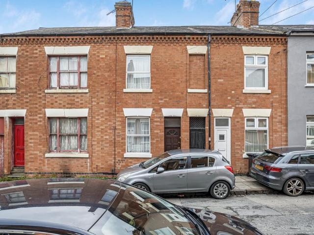 House for sale in Highfields, Leicester