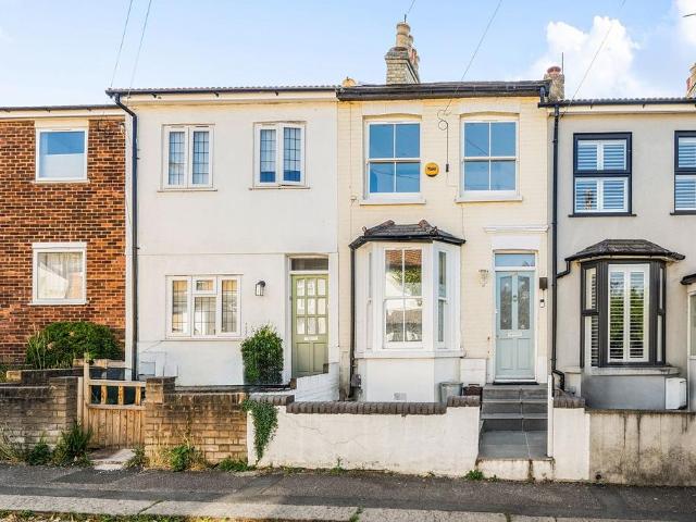 House for sale in High Barnet, Greater London