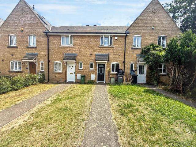 House for sale in Gould's Green, Greater London