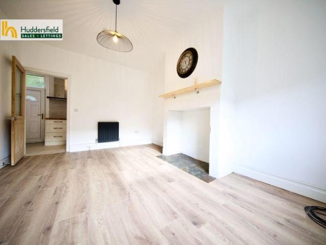 House for sale in Sheepridge, Huddersfield