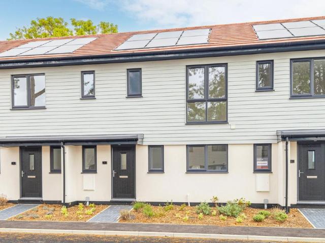 House for sale in Stokesby, Norfolk