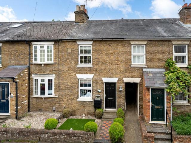 House for sale in Moorend, Pouchen End