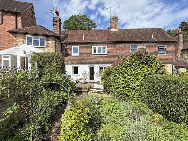 House for sale in Littlecote, West Sussex