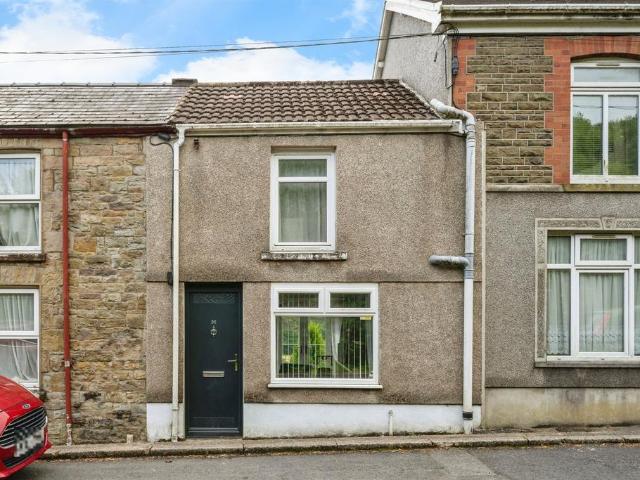 House for sale in Ystalyfera