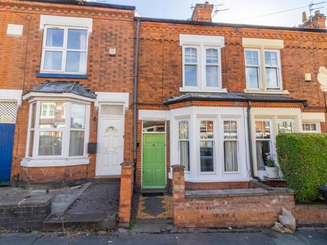 House for sale in Clarendon Park, Leicester
