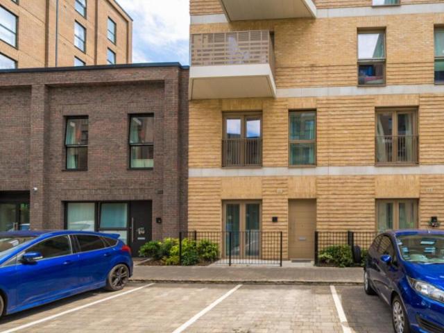 House for sale in Newtown, Reading