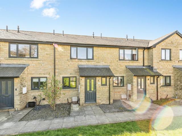 House for sale in Holme Valley, Upperthong