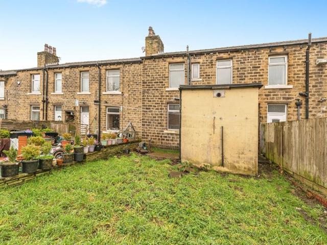 House for sale in Huddersfield, Isle Of Man