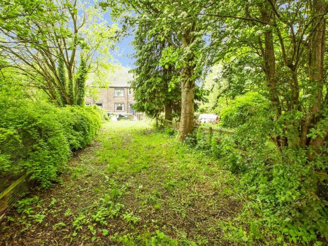 House for sale in Fountainhead, West Yorkshire