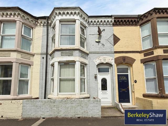House for sale in Calderstones